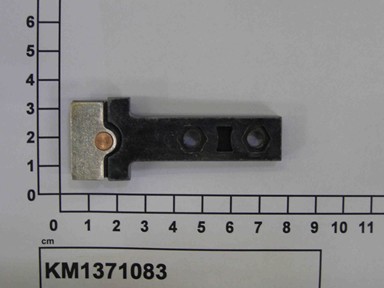 KM1371083