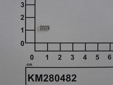 KM280482