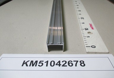 KM51042678