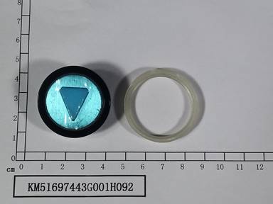KM51697443G001H092
