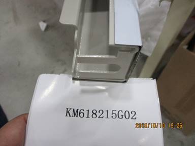 KM618215G02