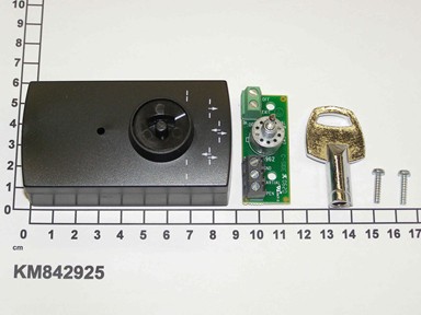 KM842925