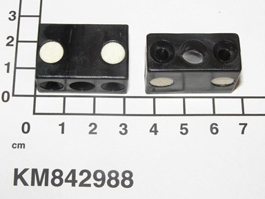 KM842988
