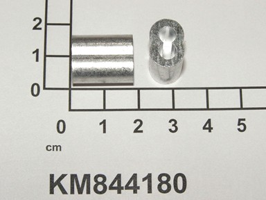 KM844180