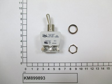 KM899893
