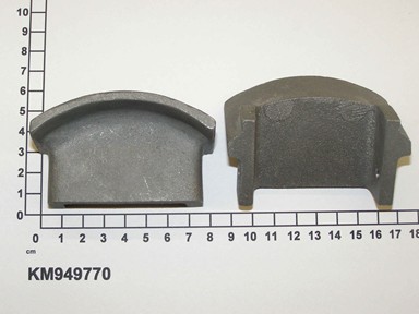 KM949770