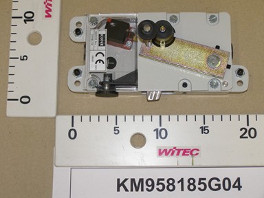 KM958185G04